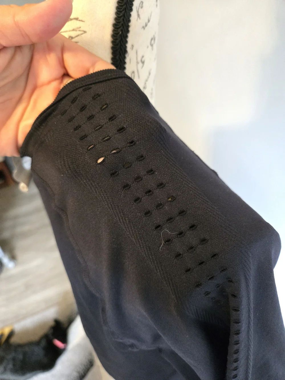 Fabletics Black Crewneck Long Sleeve Compression Tee
